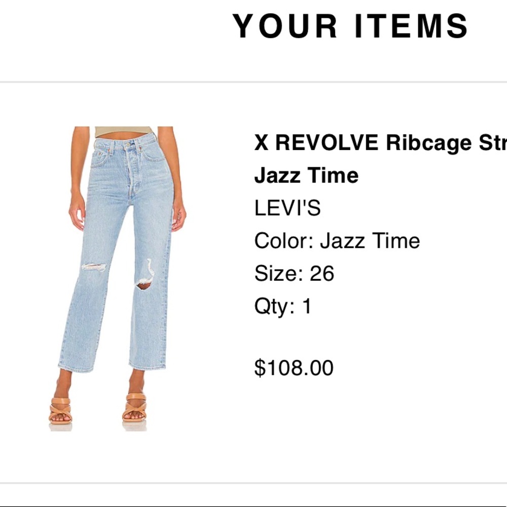 Cute Levi’s!! Such a great fit!